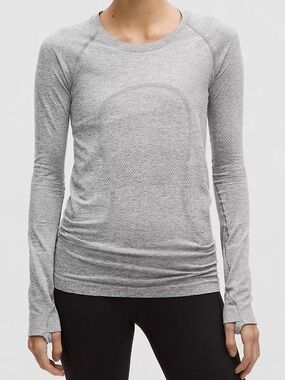 Lululemon Swiftly Tech Long-Sleeve Shirt 2.0
Hip Length Size 0 , Slate